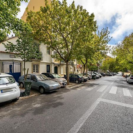Whome Urban Escape: 1-Br W/Mezzanine Near Campo Ourique Lisbon Exterior photo