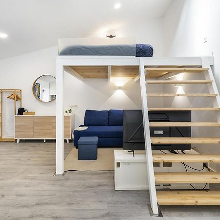 Whome Urban Escape: 1-Br W/Mezzanine Near Campo Ourique Lisbon Exterior photo