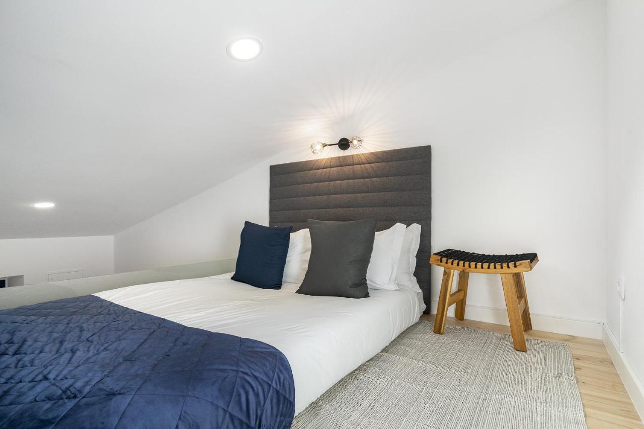 Whome Urban Escape: 1-Br W/Mezzanine Near Campo Ourique Lisbon Exterior photo